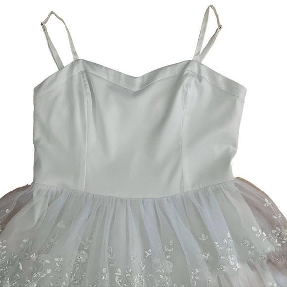 UNIQUE VINTAGE - Women - Tulle & Floral Beading - Swing Dress - Size 14 (XL) - Picture 8 of 10